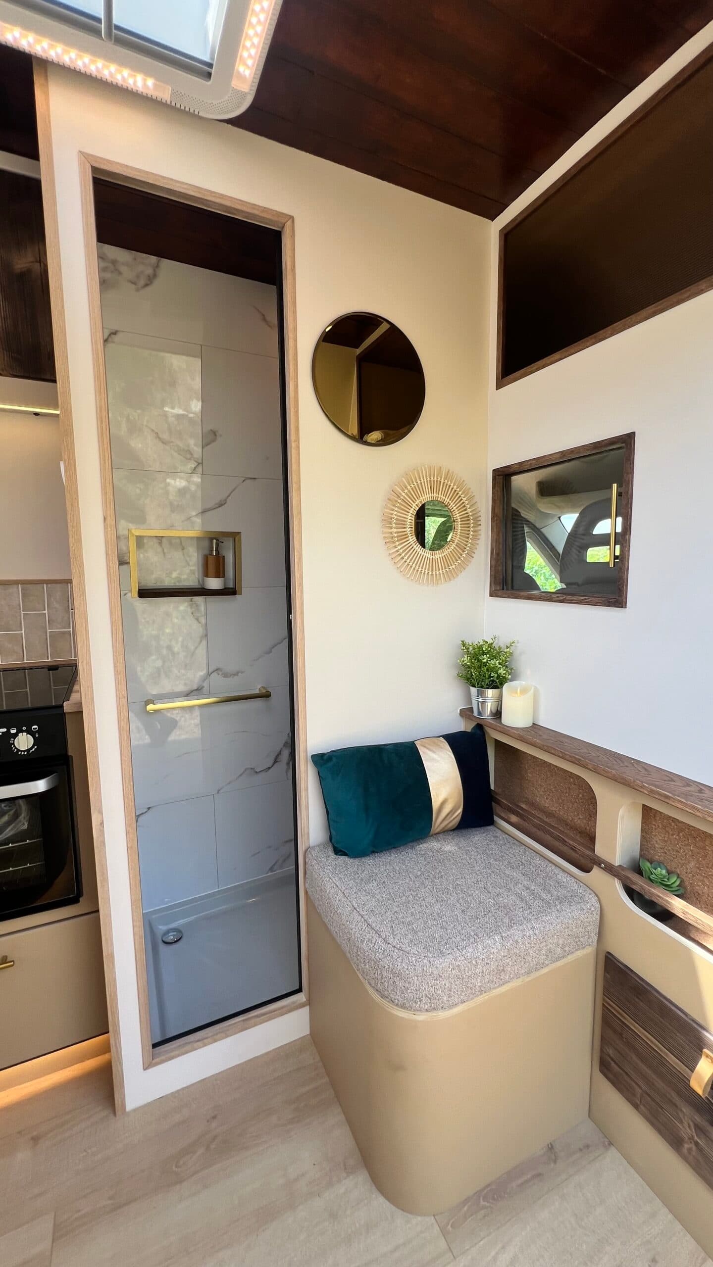 3 Shokos - Vue extérieure