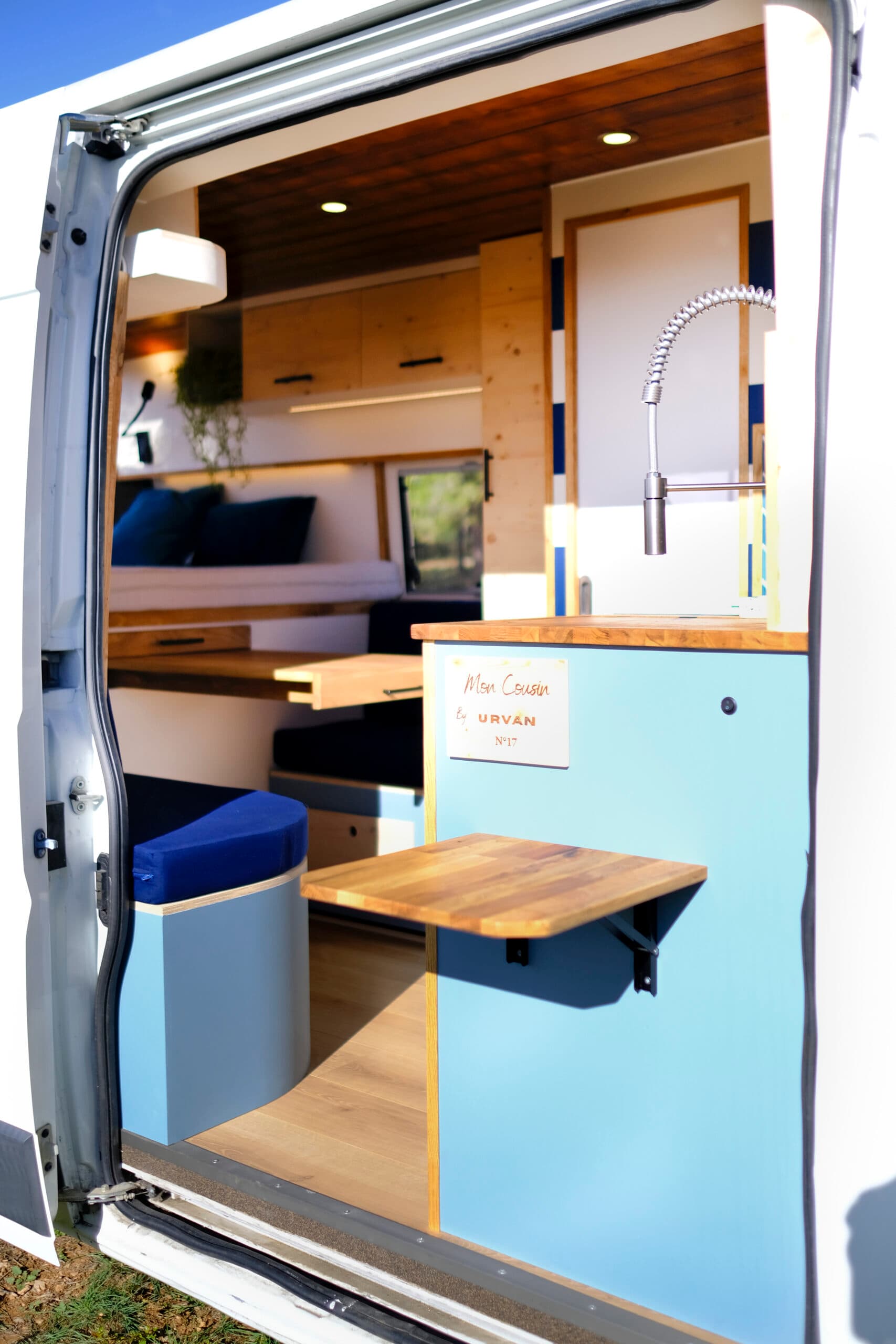 Mon Cousin - Extérieur 2