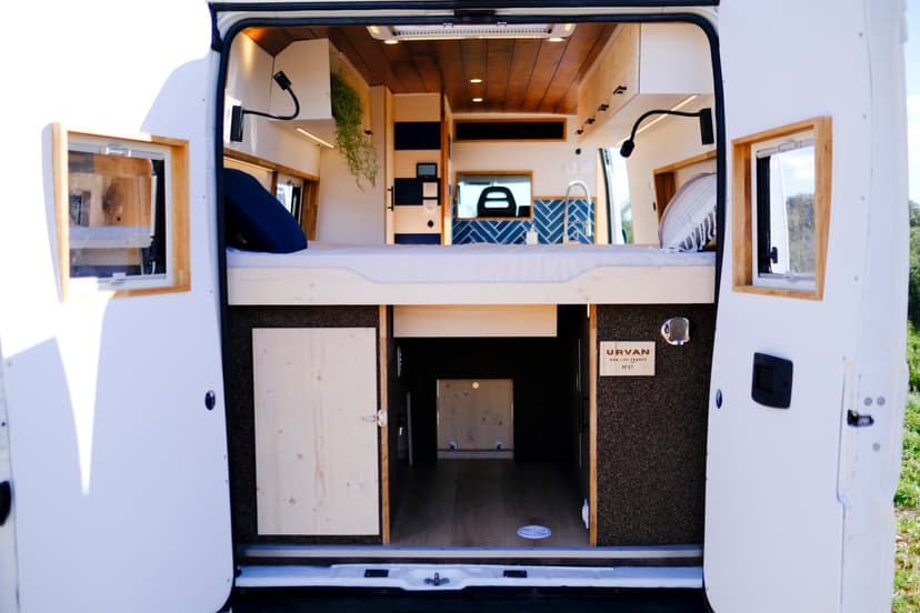 Mon Cousin - Équipements