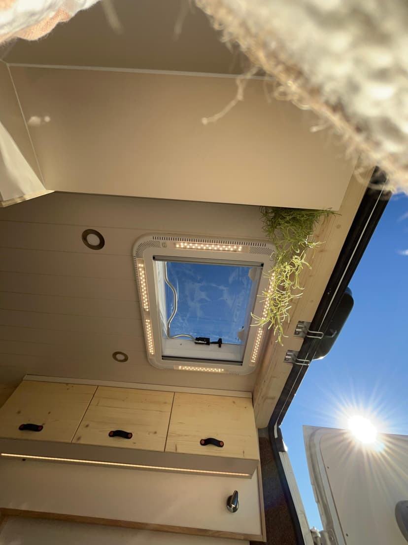 Comme un Phare - Lanterneau et éclairage