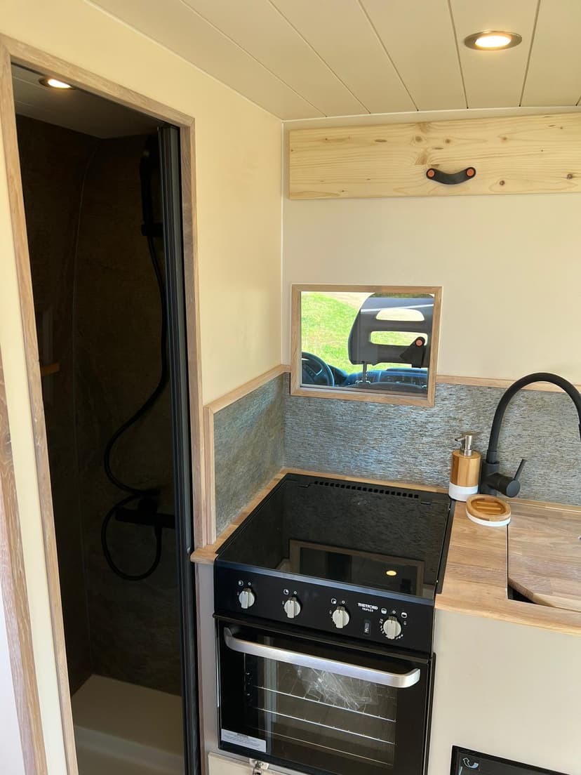 Comme un Phare - Prises et éclairage LED