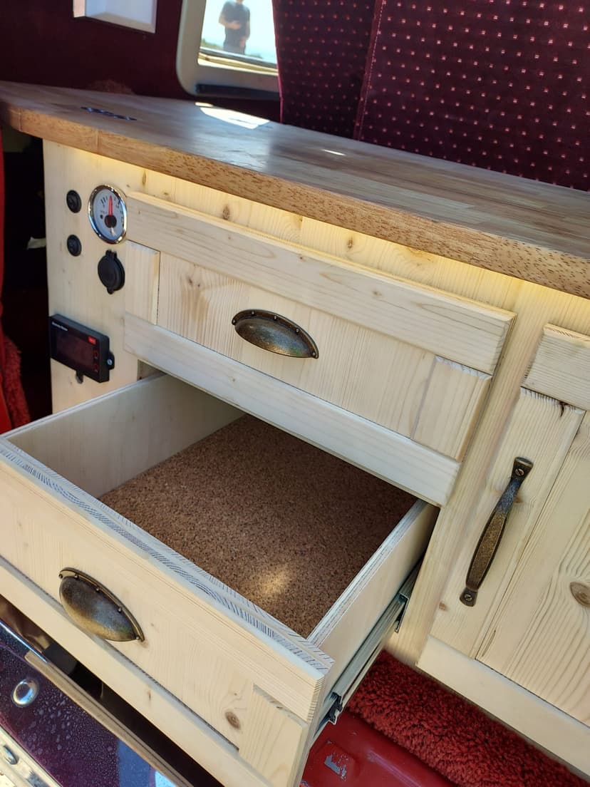 Chevy G20 - Intérieur 6